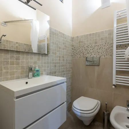 Lovely Studio Apartment - Capocci Rome Exterior photo